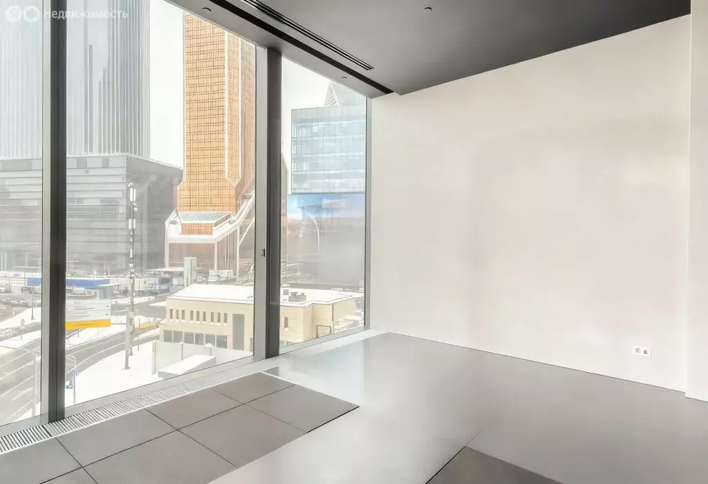 Квартира-студия: Москва, 1-й Красногвардейский проезд, 22с2 (53.4 м) - Фото 1