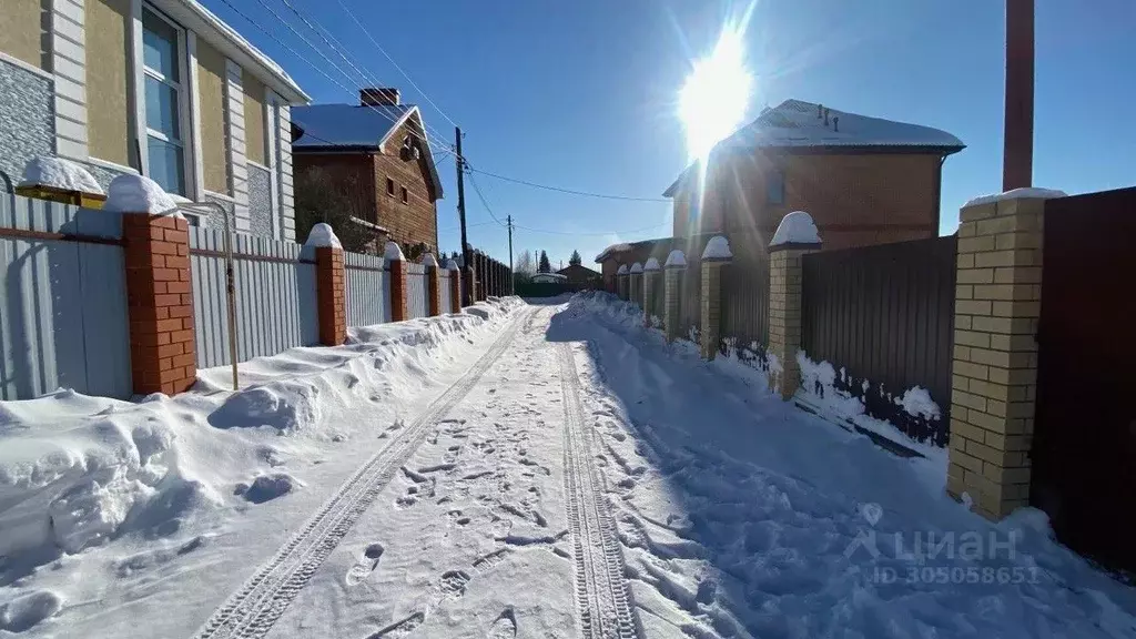 Участок в Тюменская область, Тюмень Надежда-3 СНТ, ул. Кедровая (4.0 ... - Фото 0