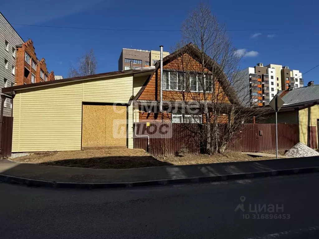 Дом в Коми, Сыктывкар Огородная ул., 35 (178 м) - Фото 1