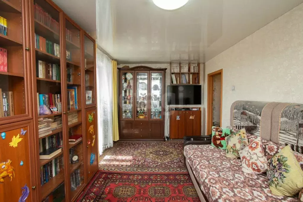 2-к кв. Кемеровская область, Новокузнецк ул. Кирова, 94 (53.5 м) - Фото 2