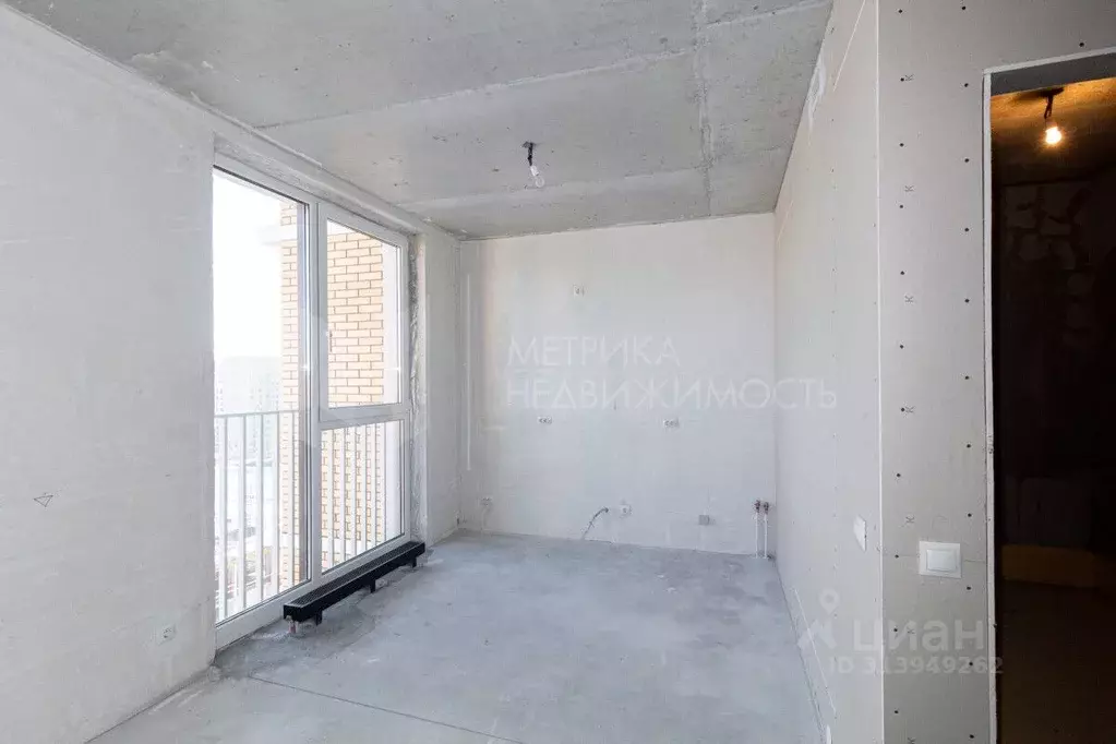 1-к кв. Тюменская область, Тюмень ул. Муравленко, 9к1 (38.6 м) - Фото 1