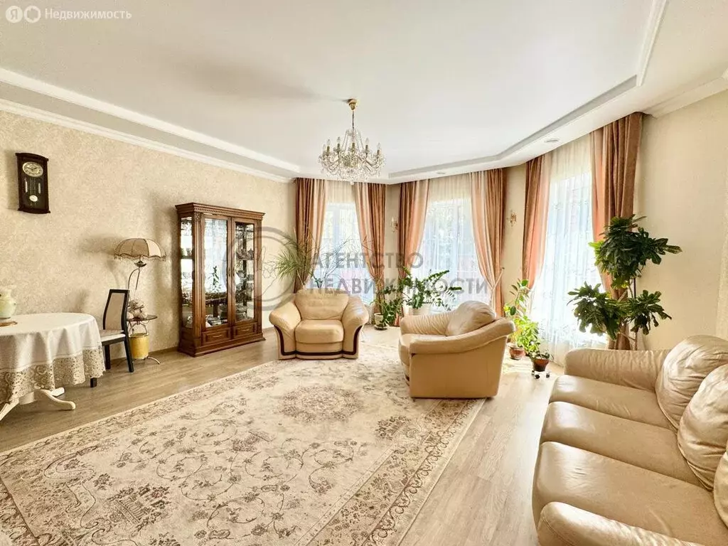 Дом в Казань, улица Дмитрия Менделеева, 1 (135 м) - Фото 0