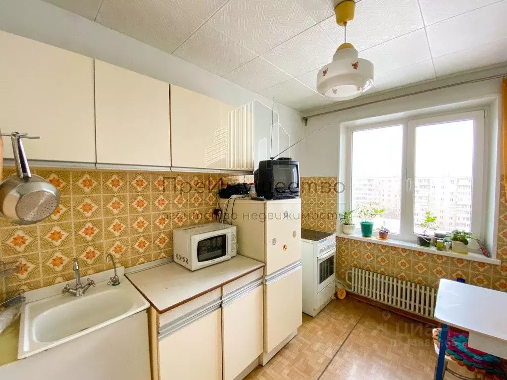 3-к кв. Челябинская область, Челябинск Каслинская ул, 21а (67.0 м) - Фото 0