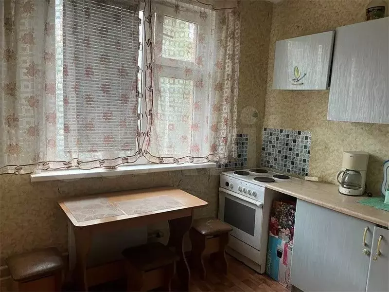 1-к. квартира, 40 м, 3/17 эт. - Фото 0