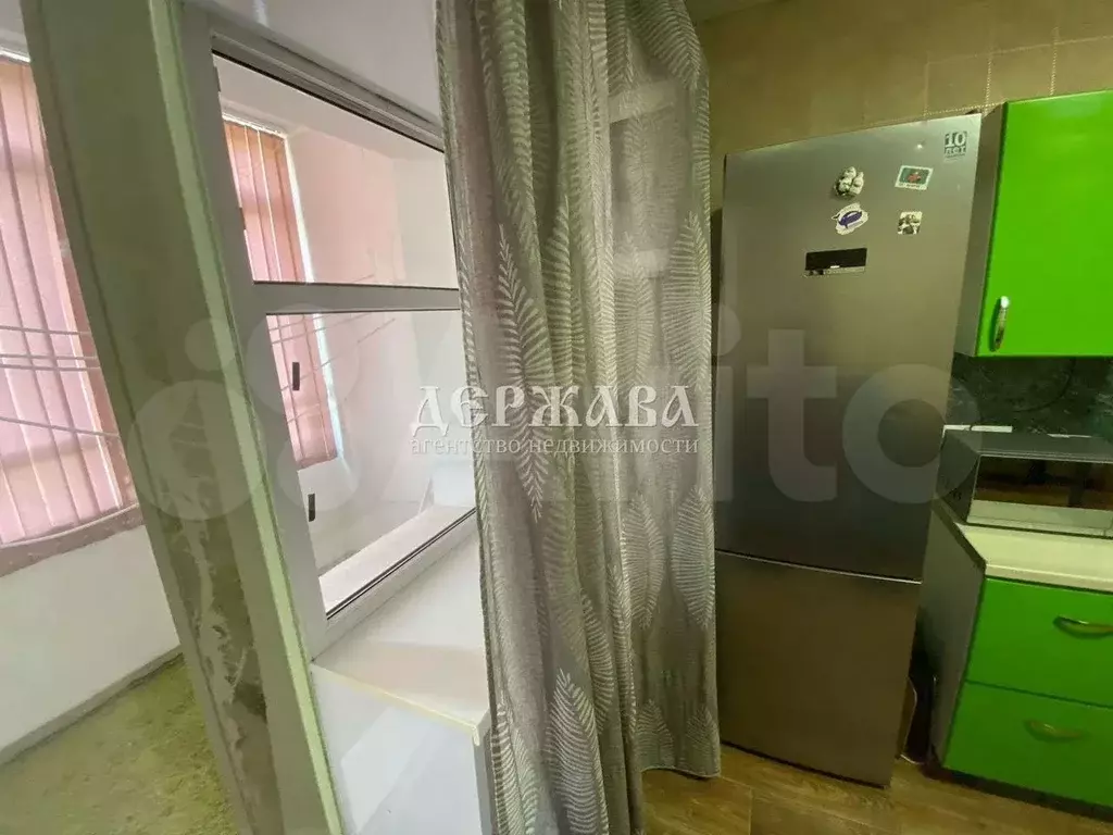 1-к. квартира, 52 м, 1/9 эт. - Фото 1