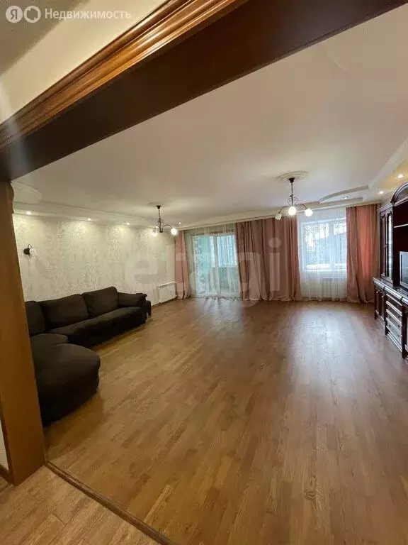 3-комнатная квартира: Казань, улица Восстания, 84 (100 м) - Фото 2