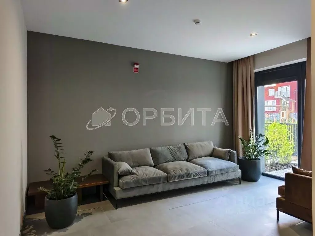 2-к кв. Тюменская область, Тюмень ул. Газовиков, 40 (121.0 м) - Фото 1