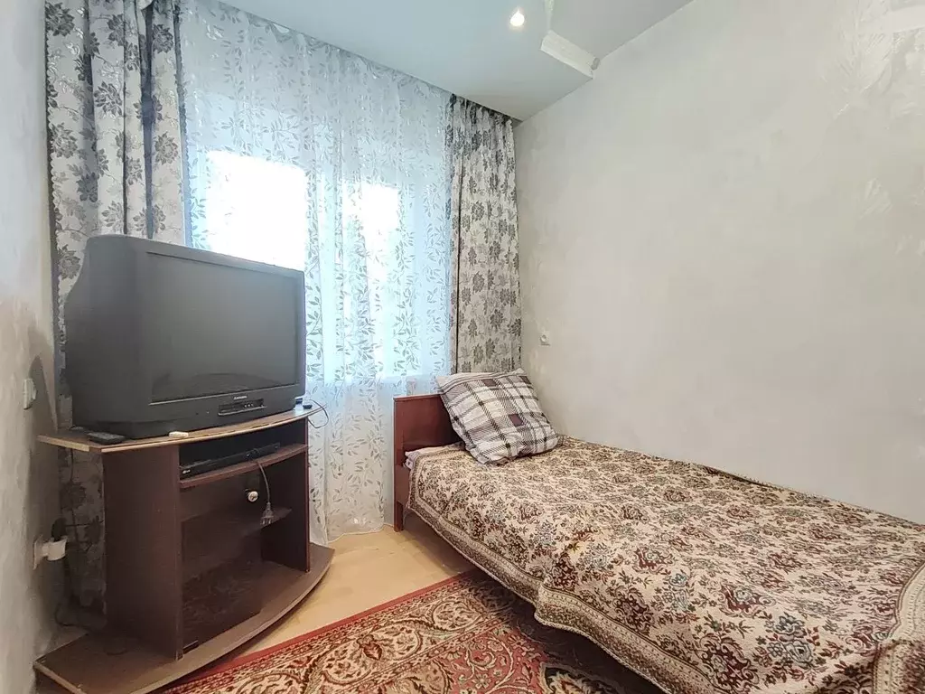Комната Смоленская область, Смоленск ул. 25 Сентября, 1 - Фото 1