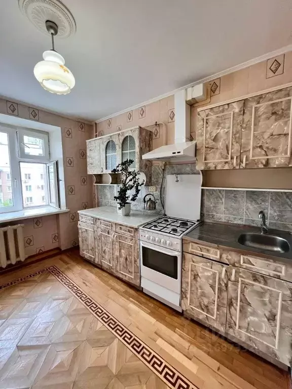 3-к кв. Татарстан, Казань ул. Кулахметова, 17к3 (62.6 м) - Фото 0