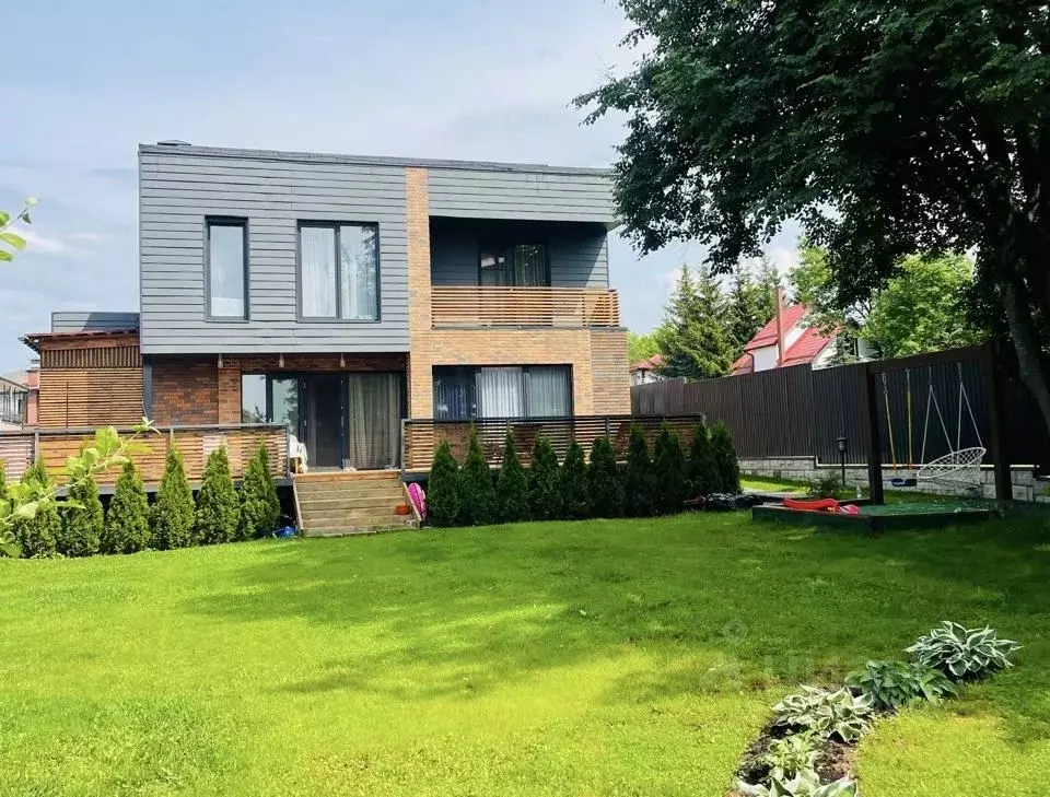 Дом в Московская область, Истра муниципальный округ, д. Падиково  (230 ... - Фото 2