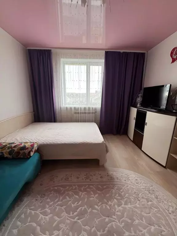 2-к кв. Ямало-Ненецкий АО, Губкинский 13-й мкр, 53 (64.0 м) - Фото 0