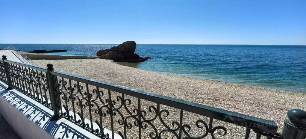 Дом в Крым, Алупка Ялта городской округ, ул. Изергина, 8 (38 м) - Фото 0