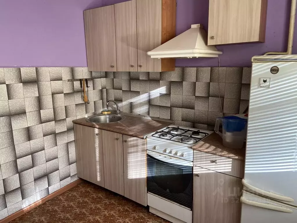 1-к кв. Московская область, Клин Первомайская ул., 18 (33.0 м) - Фото 2