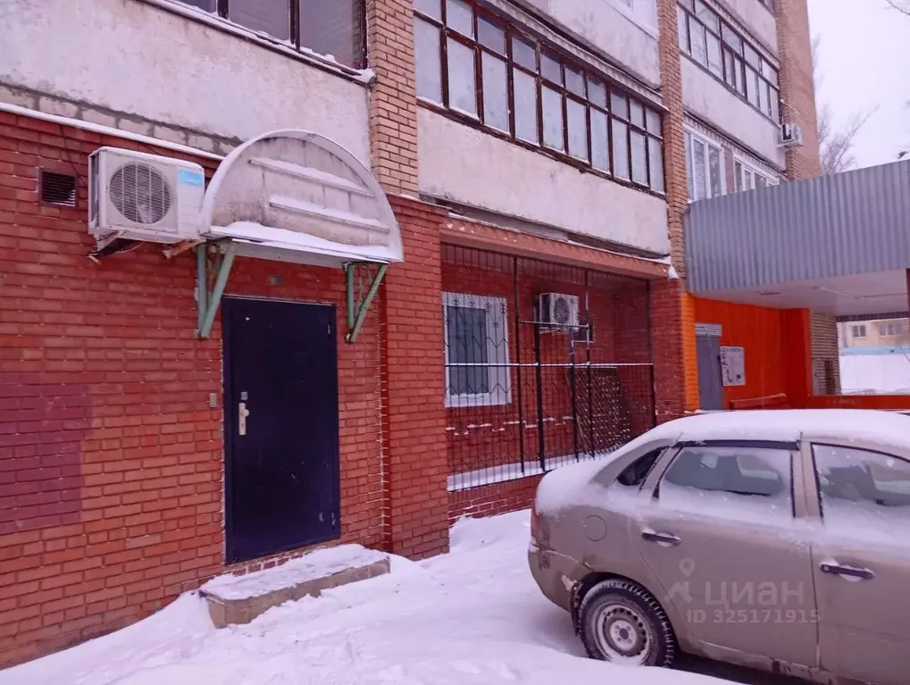 Помещение свободного назначения в Самарская область, Тольятти ул. Лизы ... - Фото 1