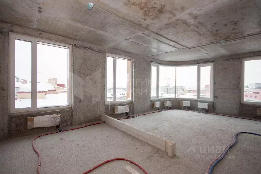 2-к кв. Тюменская область, Тюмень Первомайская ул., 8 (79.8 м) - Фото 1