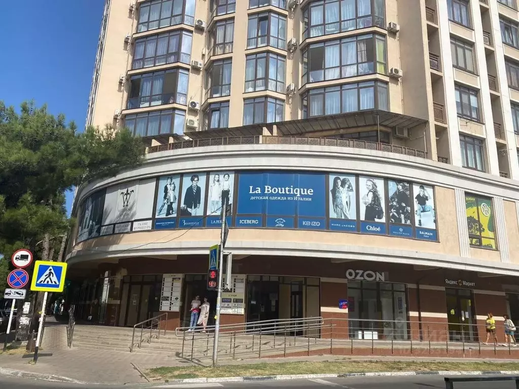 Торговая площадь в Краснодарский край, Анапа ул. Шевченко, 65 (240 м) - Фото 1