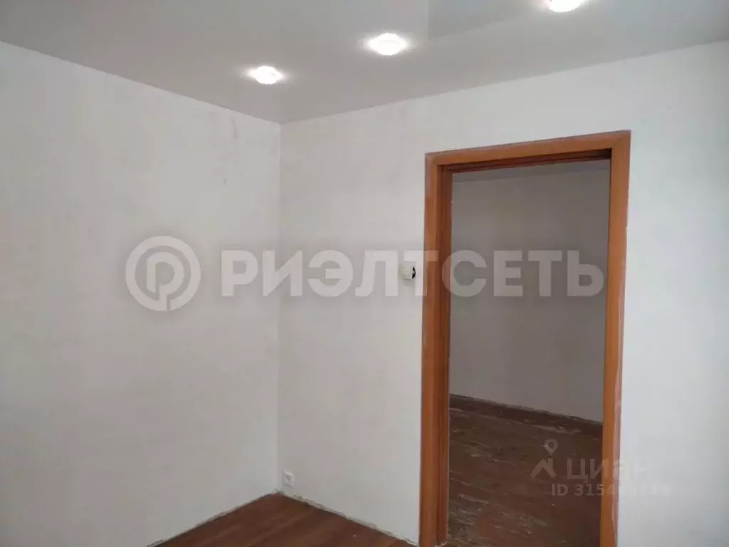 4-к кв. Мурманская область, Мурманск ул. Полярный Круг, 8 (60.5 м) - Фото 1
