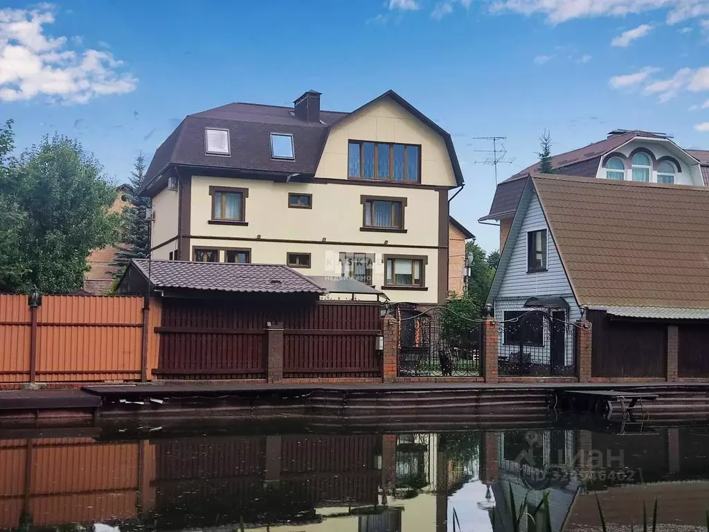 Коттедж в Московская область, Подольск пер. Летний, 4 (500 м) - Фото 2