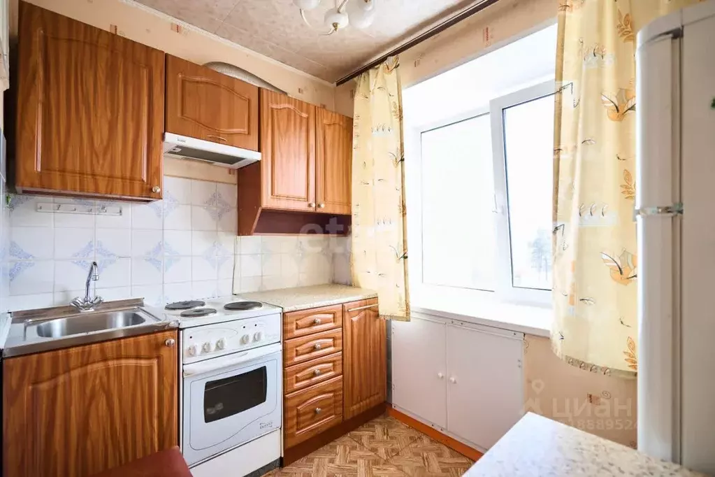 2-к кв. Томская область, Северск Пионерская ул., 10 (49.5 м) - Фото 1