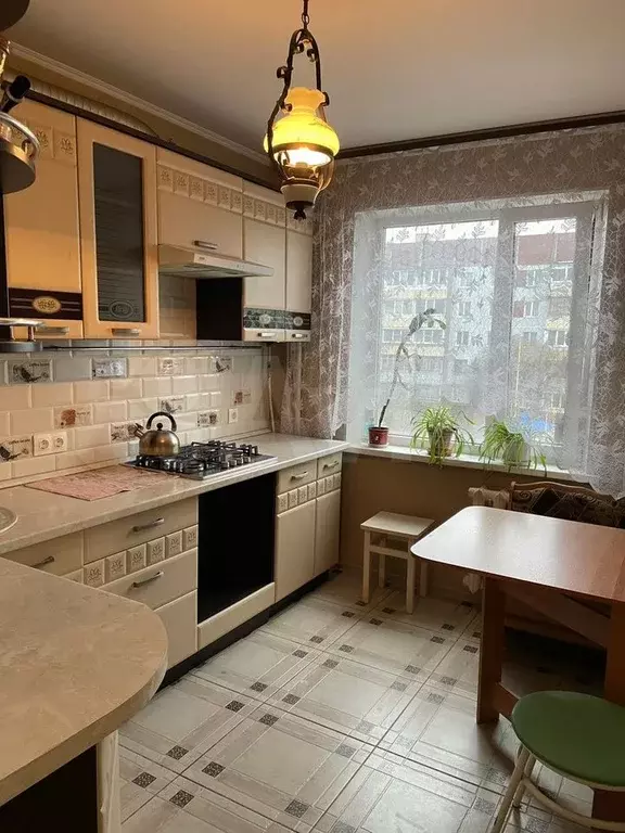 3-к. квартира, 67 м, 3/7 эт. - Фото 0