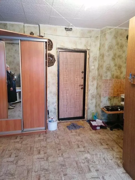 Комната Хакасия, Черногорск ул. Калинина, 4 (18.0 м) - Фото 0