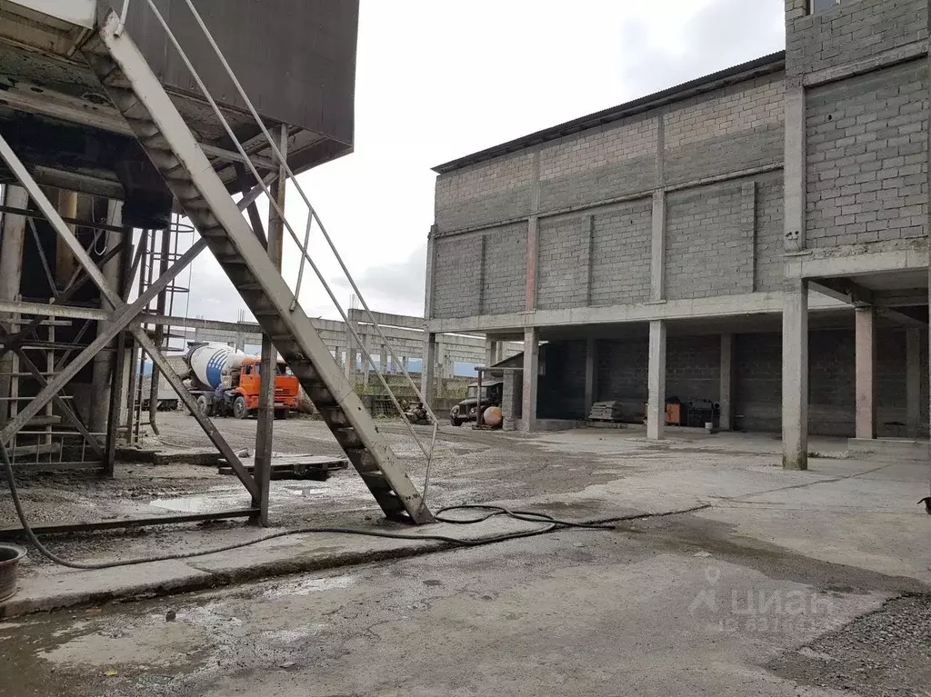 Производственное помещение в Северная Осетия, Владикавказ Черменское ... - Фото 1