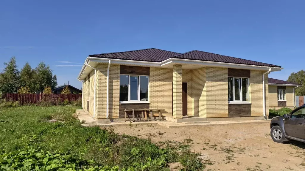 Дом в Ярославская область, Ярославский муниципальный округ, д. Ботово  ... - Фото 1