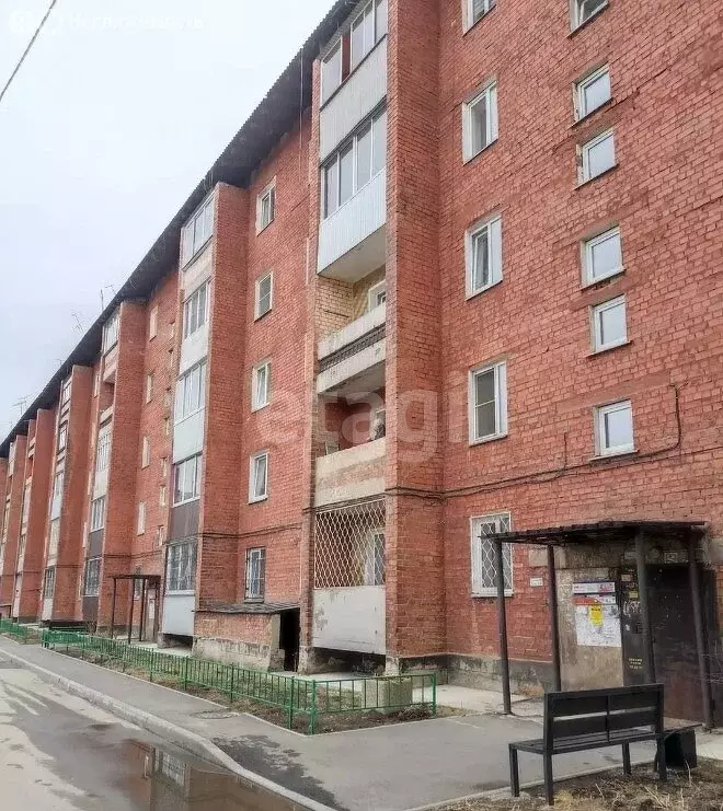 3-комнатная квартира: Иркутск, улица Новаторов, 29 (60.6 м) - Фото 2