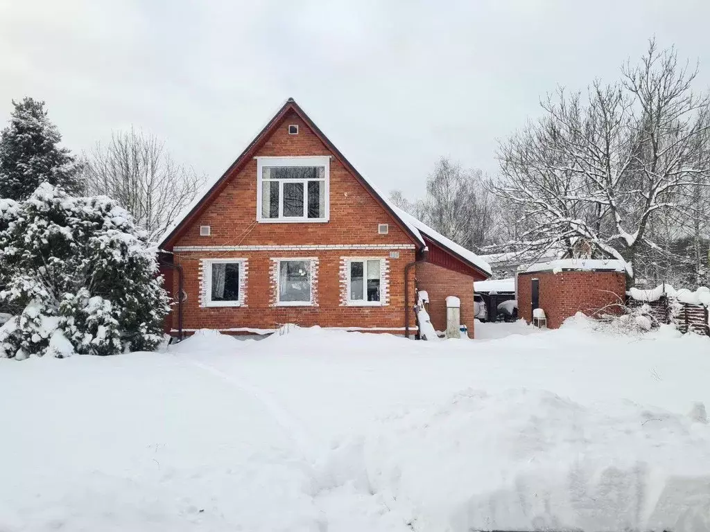 Дом в Ленинградская область, Приозерский район, пос. Сосново ул. ... - Фото 1