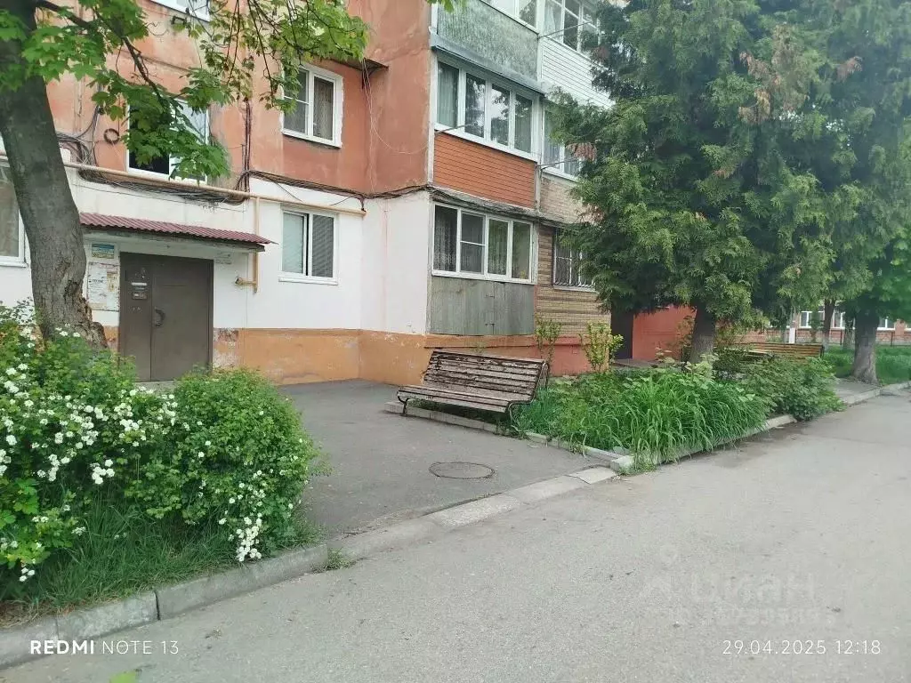 1-к кв. Северная Осетия, Владикавказ просп. Коста, 292к3 (32.0 м) - Фото 0