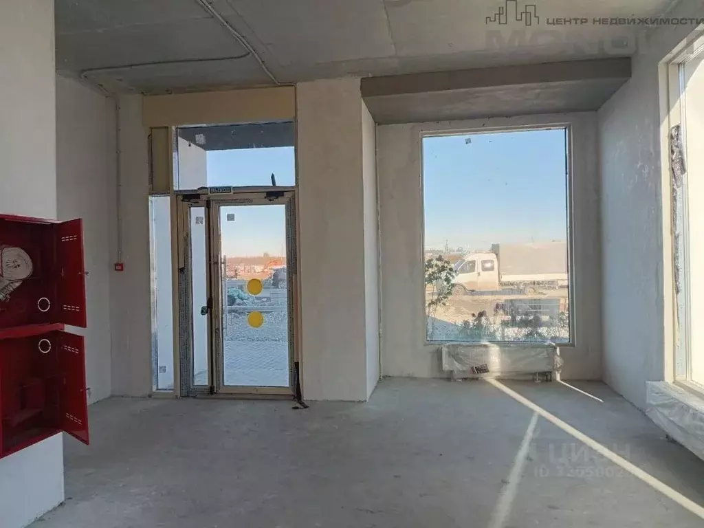 Торговая площадь в Свердловская область, Екатеринбург бул. Золотистый, ... - Фото 2