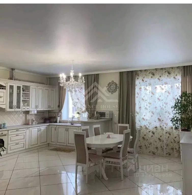 Дом в Татарстан, Высокогорское с/пос, с. Пермяки ул. Азина (110 м) - Фото 1