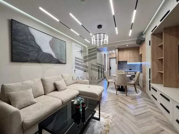 2-к. квартира, 80 м, 6/12 эт. - Фото 0