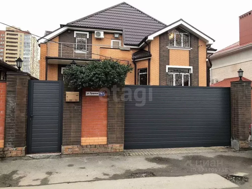 Дом в Ростовская область, Ростов-на-Дону Правовая ул. (540 м) - Фото 1