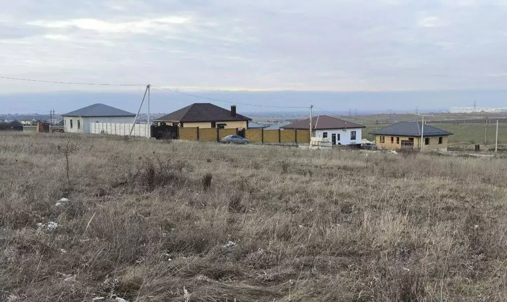 Участок в Крым, Симферопольский район, с. Трудовое ул. Сеутовой, 7 ... - Фото 1