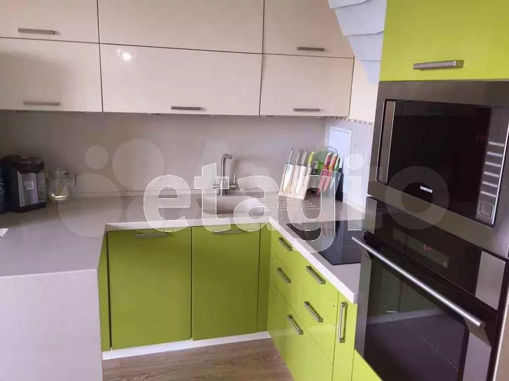 3-к. квартира, 90 м, 2/16 эт. - Фото 0