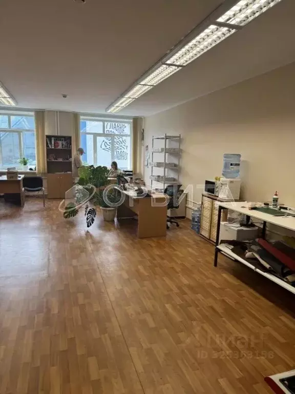 Офис в Тюменская область, Тюмень ул. Республики, 149 (50 м) - Фото 1