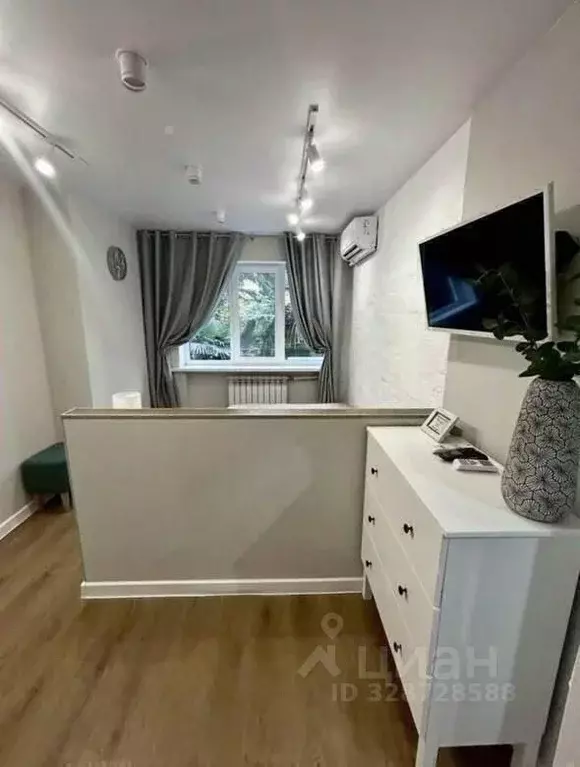 1-к кв. Краснодарский край, Сочи Завокзальный мкр, ул. Тоннельная, 1 ... - Фото 1