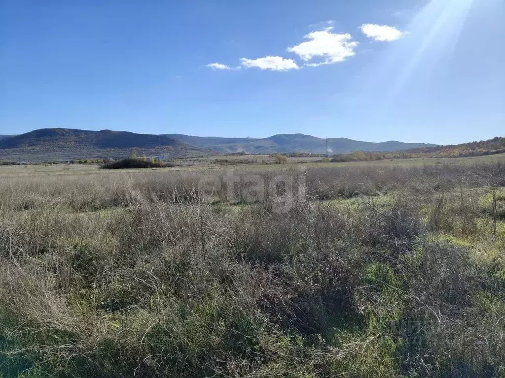 Участок в Крым, Симферопольский район, с. Доброе ул. Малиновая (6.0 ... - Фото 1
