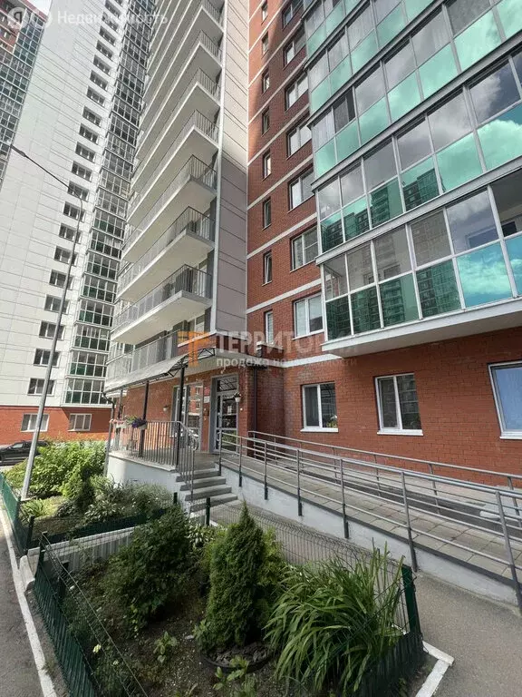 Квартира-студия: Пермь, улица Крылова, 15А (32.7 м) - Фото 1