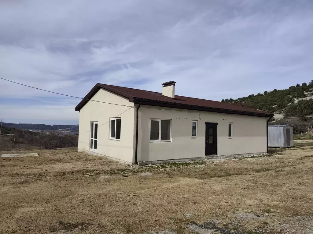 Дом в Крым, Бахчисарай ул. Достлукъ, 82 (106 м) - Фото 1