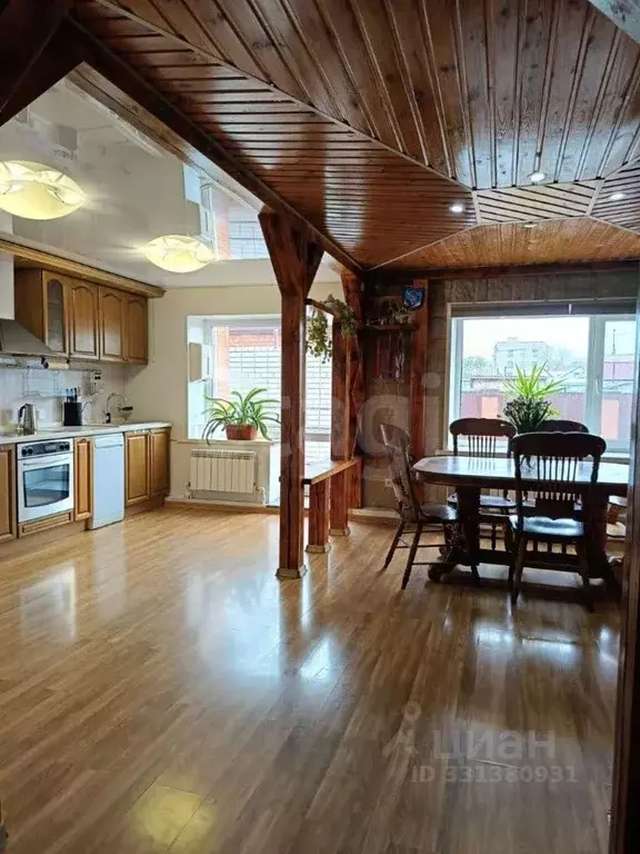 Дом в Алтайский край, Рубцовск ул. Фадеева, 16 (257 м) - Фото 1