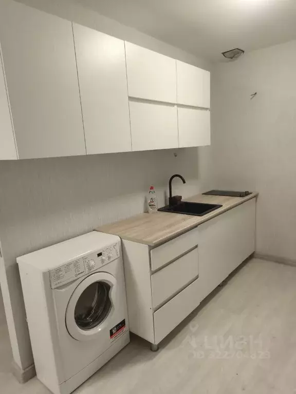 Студия Алтайский край, Барнаул ул. Матросова, 7Б (39.0 м) - Фото 2