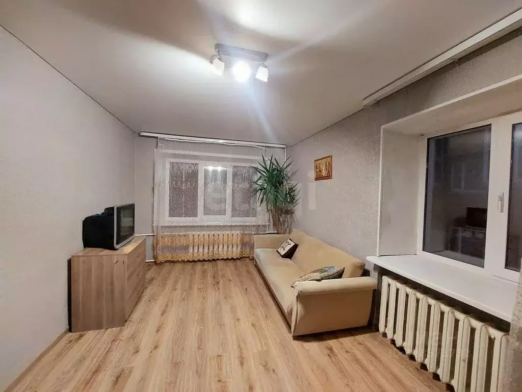 1-к кв. Коми, Сыктывкар Интернациональная ул., 99 (30.3 м) - Фото 1