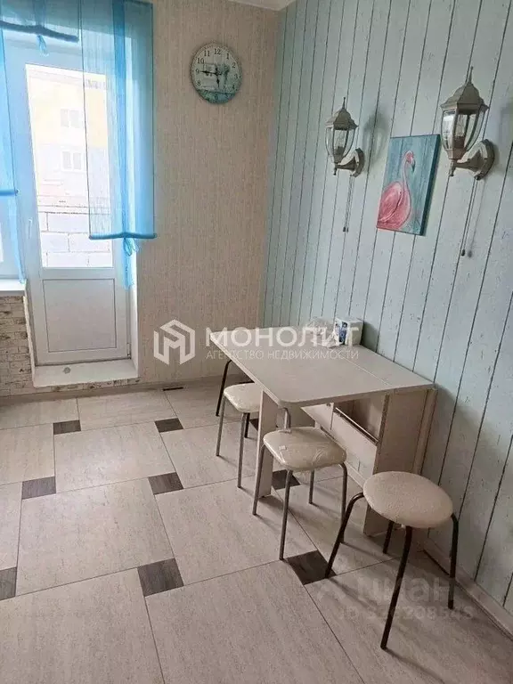 2-к кв. Белгородская область, Старый Оскол Дубрава мкр, 1 кв-л, 20 ... - Фото 2