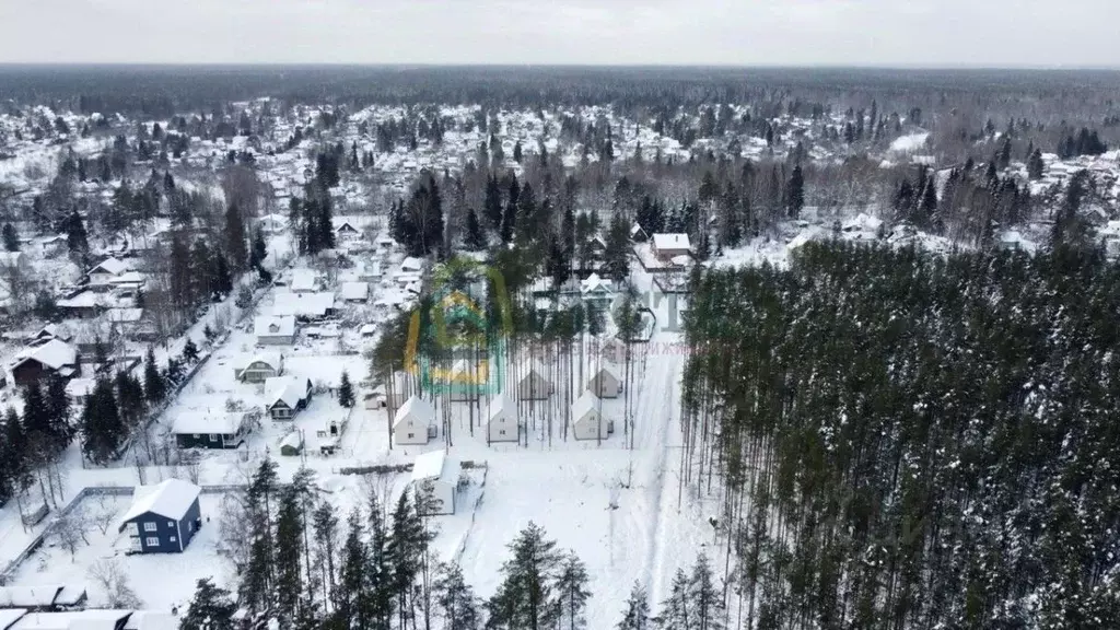 Участок в Ленинградская область, Кировский район, Павловское городское ... - Фото 1