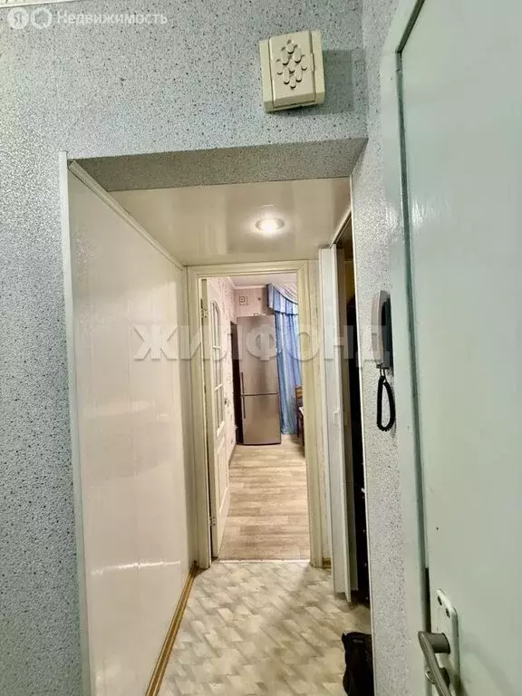 3-комнатная квартира: Тольятти, Офицерская улица, 6Б (68.1 м) - Фото 1