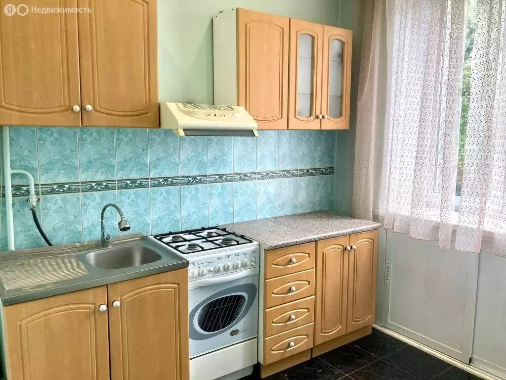 2-комнатная квартира: Челябинск, улица Гагарина, 17 (57.3 м) - Фото 1