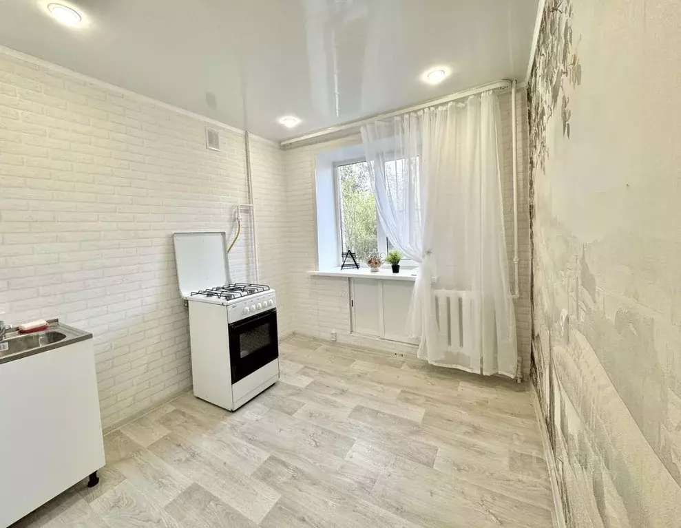 1-к кв. Тульская область, Алексин Первомайская ул., 2А (33.0 м) - Фото 1