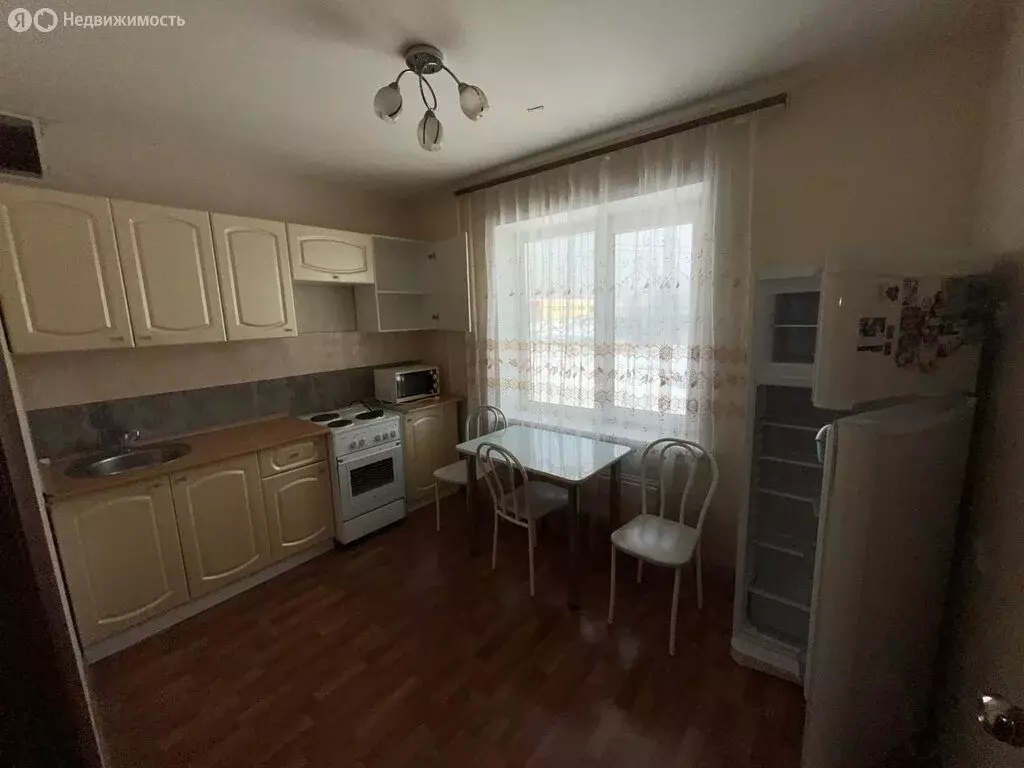 1-комнатная квартира: Новосибирск, Спортивная улица, 4 (35 м) - Фото 0
